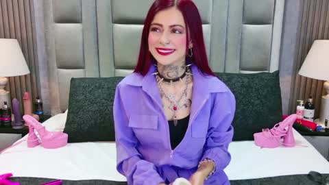 AntonellaEscudero online show from 4, 4, 2026