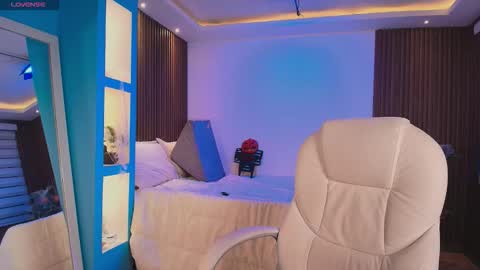 Antonella online show from 21, 10, 2025