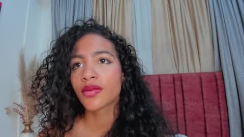 AntonellaHall  online show from 11, 2, 2025