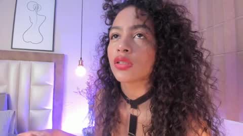 Snapshot of antonellahall_ chatting on 22, 5, 2026 AntonellaHall online show from 22, 5, 2026