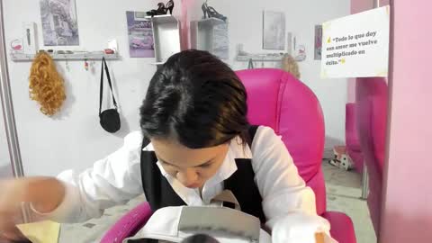 Snapshot of antonellakling_ chatting on 25, 2, 2026 ANTONELLA online show from 25, 2, 2026