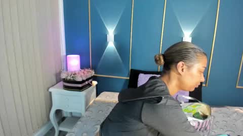 Snapshot of antonellaparker chatting on 23, 2, 2025 Sarah online show from 23, 2, 2025