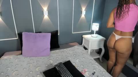 Snapshot of antonellaparker chatting on 24, 2, 2025 Sarah online show from 24, 2, 2025