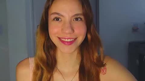 Antonella  online show from 5, 3, 2025