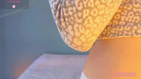 Antonella  online show from 10, 4, 2026