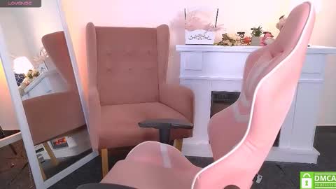 antonia_ferrero online show from 5, 10, 2025