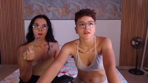 Snapshot of antonia_franco chatting on 9, 10, 2025 Antonia online show from 9, 10, 2025