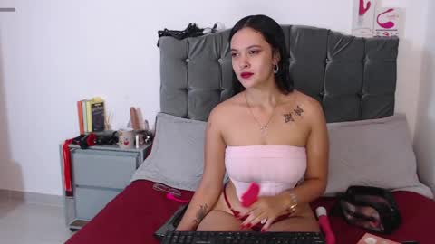 Snapshot of antonia_franco chatting on 22, 4, 2026 Antonia online show from 22, 4, 2026