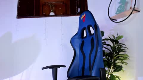 Antonia online show from 19, 1, 2025