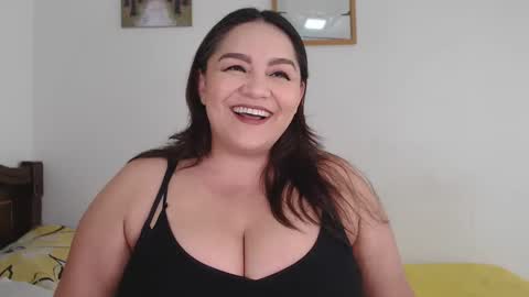 Snapshot of antoniamoreno82 chatting on 10, 12, 2024 antonia online show from 10, 12, 2024