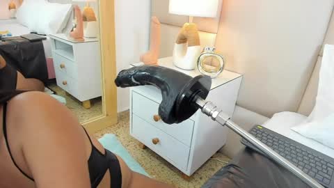 Snapshot of antoniaross chatting on 3, 2, 2025 Antonia online show from 3, 2, 2025