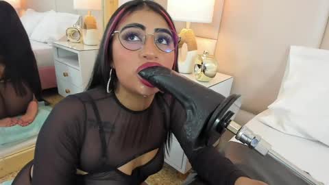 Snapshot of antoniaross chatting on 21, 2, 2025 Antonia online show from 21, 2, 2025