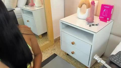 Antonia online show from 20, 4, 2026