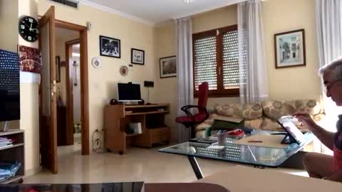 Snapshot of antonio2605 chatting on 8, 10, 2025 Antonio online show from 8, 10, 2025