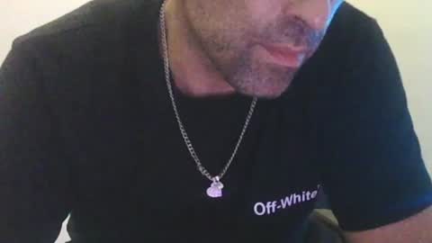 Snapshot of antonio3182b chatting on 17, 7, 2026 antonio3182b online show from 17, 7, 2026