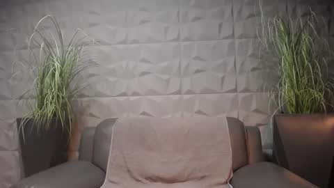 HI My name is Antonio online show from 22, 12, 2024