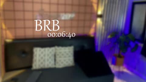 Juan Camilo online show from 28, 2, 2025