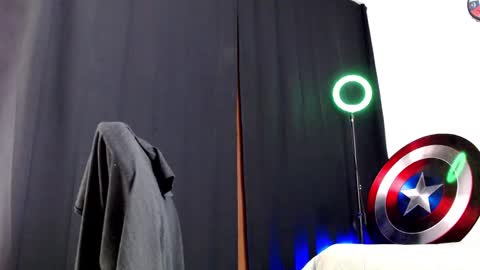 Instagram miguelangel1802  online show from 10, 1, 2026