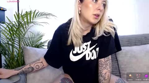 Antonia online show from 6, 10, 2025