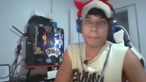 Snapshot of anuardhm chatting on 4, 11, 2025 AnuarDHM online show from 4, 11, 2025