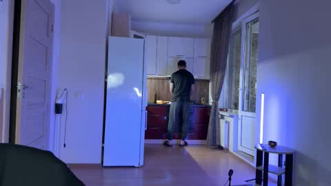 Tom online show from 1, 3, 2026