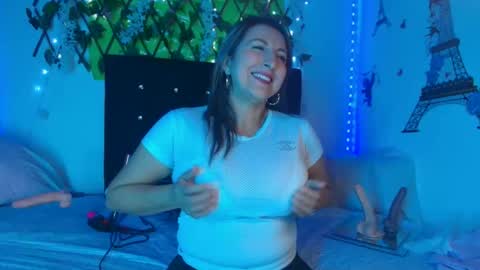 any mour online show from 16, 11, 2025