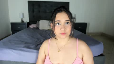 Snapshot of anyagraham chatting on 12, 1, 2025 I am Anya online show from 12, 1, 2025