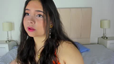 Snapshot of anyagraham chatting on 13, 1, 2025 I am Anya online show from 13, 1, 2025