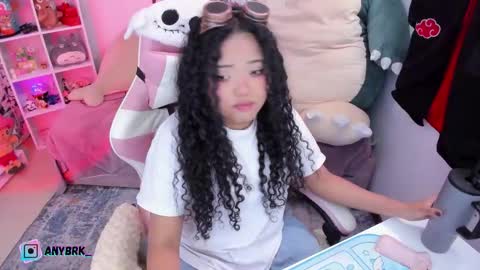 Any online show from 21, 11, 2025