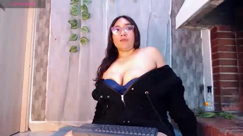 anyela_donecm online show from 19, 3, 2026