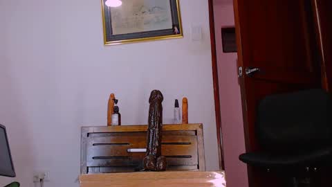 angel online show from 7, 10, 2025