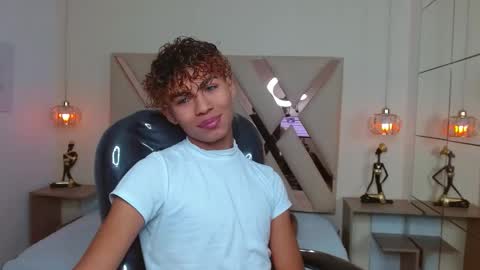 anyelotwink online show from 26, 3, 2026