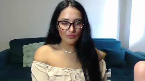 Snapshot of anyevyy chatting on 8, 6, 2026 AnyEvyy online show from 8, 6, 2026