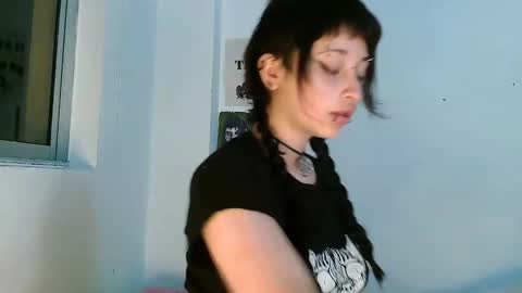 aoi_dandelion online show from 6, 1, 2025