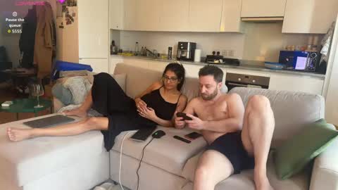 Snapshot of ap_couple chatting on 12, 4, 2026 ap_couple online show from 12, 4, 2026