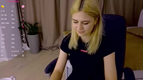 ApheliaStar online show from 10, 1, 2026