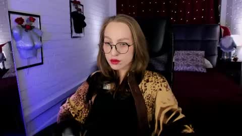 Snapshot of aphexqueen chatting on 16, 6, 2026 APHEX QUEEN online show from 16, 6, 2026