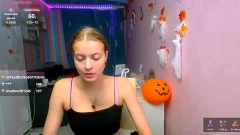 Aphrodite online show from 12, 11, 2025