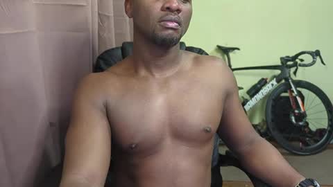 apollodarkmn online show from 10, 4, 2026