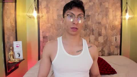 apolo_crus online show from 17, 4, 2026