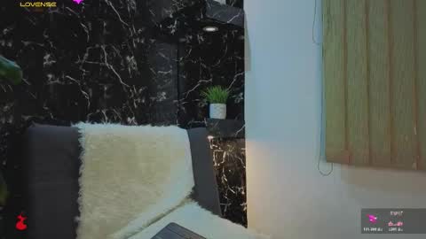 Apolo Lux  online show from 16, 1, 2026