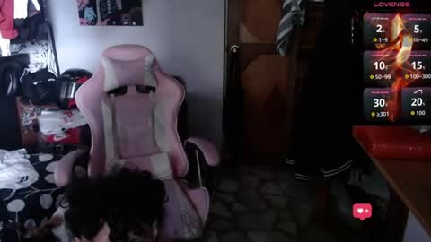 Snapshot of apolo_s chatting on 8, 8, 2026 Andres online show from 8, 8, 2026