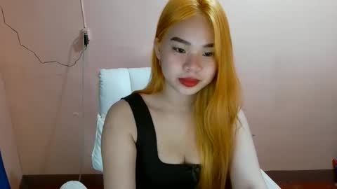 apple_pie23456 online show from 25, 2, 2025