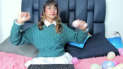 sofi y kevin online show from 25, 5, 2026