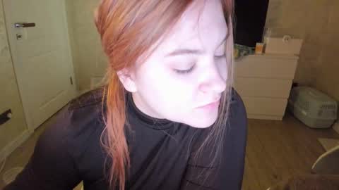 appleyummybuns online show from 7, 3, 2026