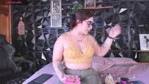 Snapshot of appril_foxx chatting on 17, 2, 2026 apprilfoxx online show from 17, 2, 2026