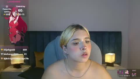 Snapshot of april__bunny chatting on 4, 1, 2025 April Bunny online show from 4, 1, 2025