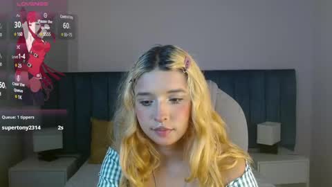 Snapshot of april__bunny chatting on 4, 1, 2025 April Bunny online show from 4, 1, 2025