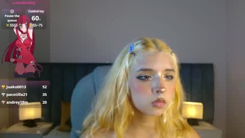 Snapshot of april__bunny chatting on 12, 1, 2025 April Bunny online show from 12, 1, 2025