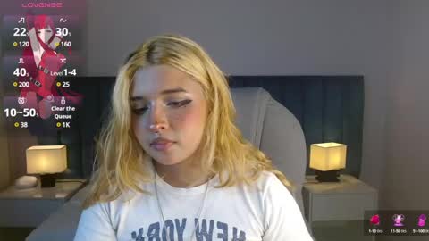 Snapshot of april__bunny chatting on 23, 1, 2025 April Bunny online show from 23, 1, 2025